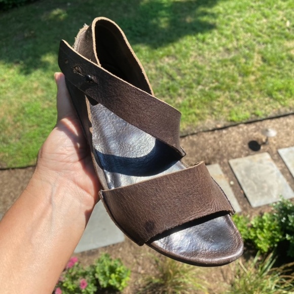 TRIPPEN — ‘Aroma’ …. Gorgeous German manufactured Leather Sandals … Size 37 ❤️ - Picture 10 of 15